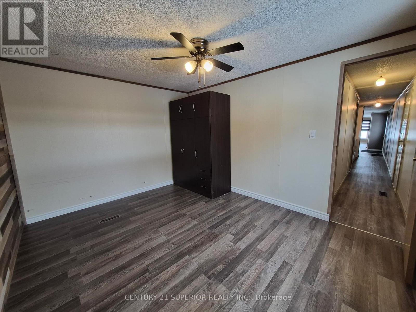 66 Jackson Crescent Property Photo 16