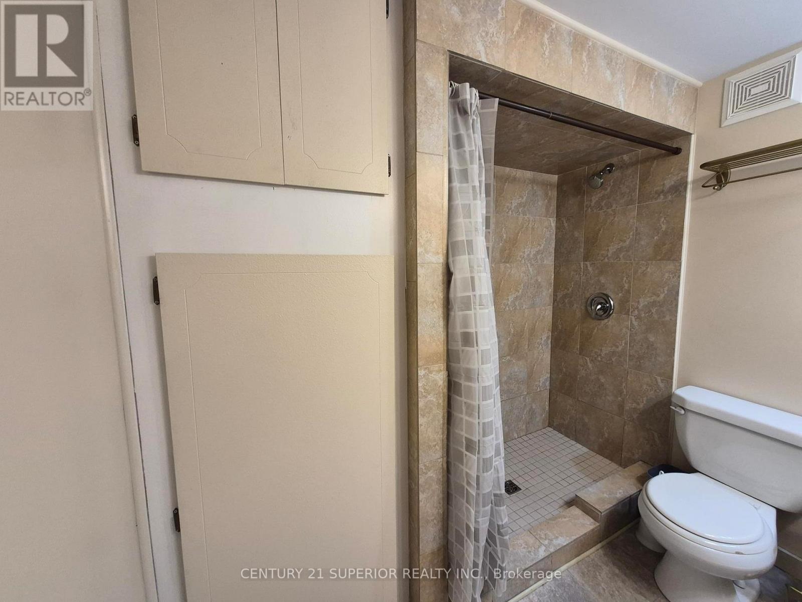 66 Jackson Crescent Property Photo 26