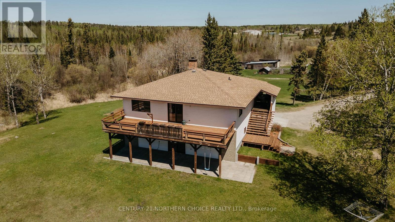 996 Redditt Road Property Photo 1