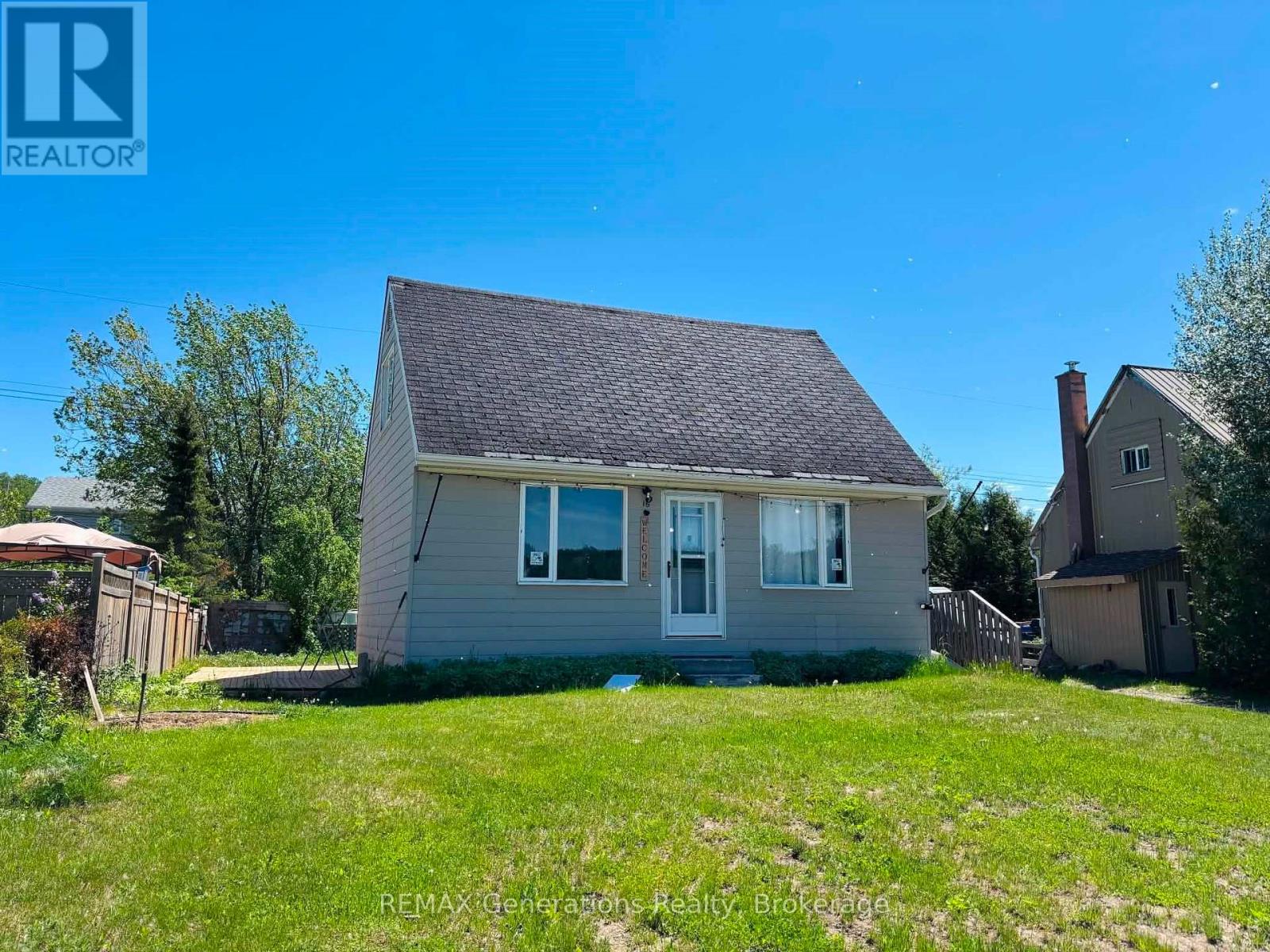 16 Wenonah Drive Property Photo 1