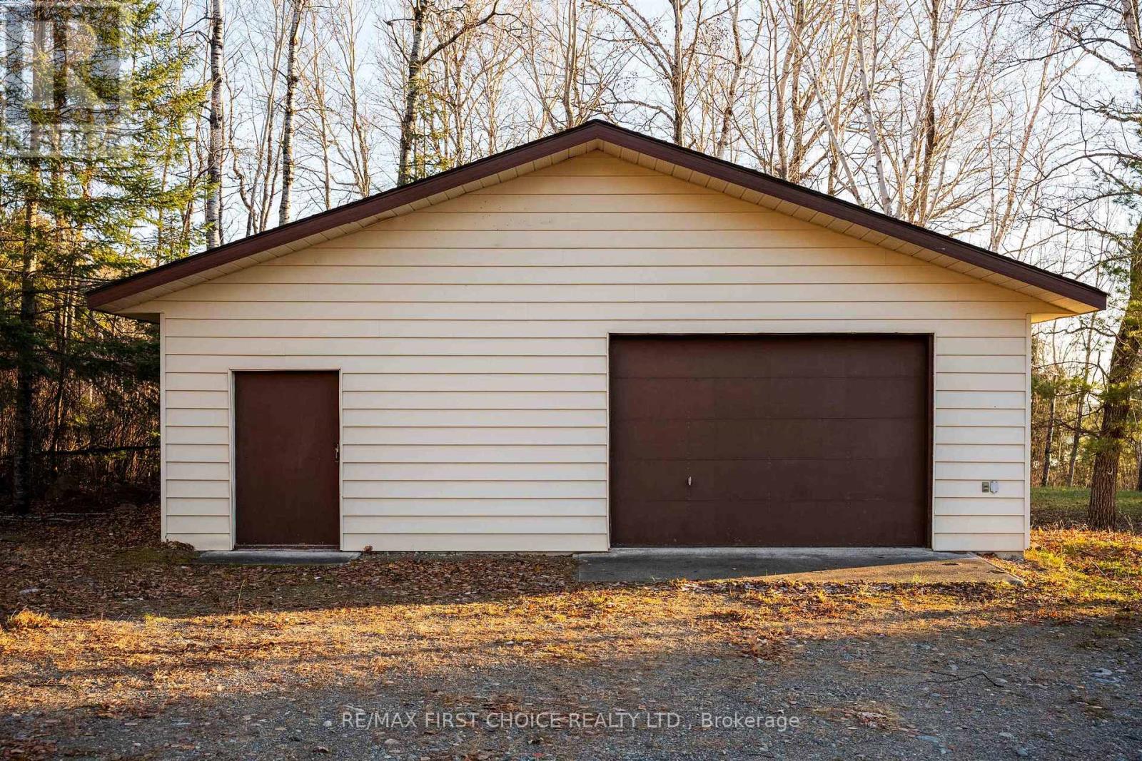 21 Tinker's Road Property Photo 33