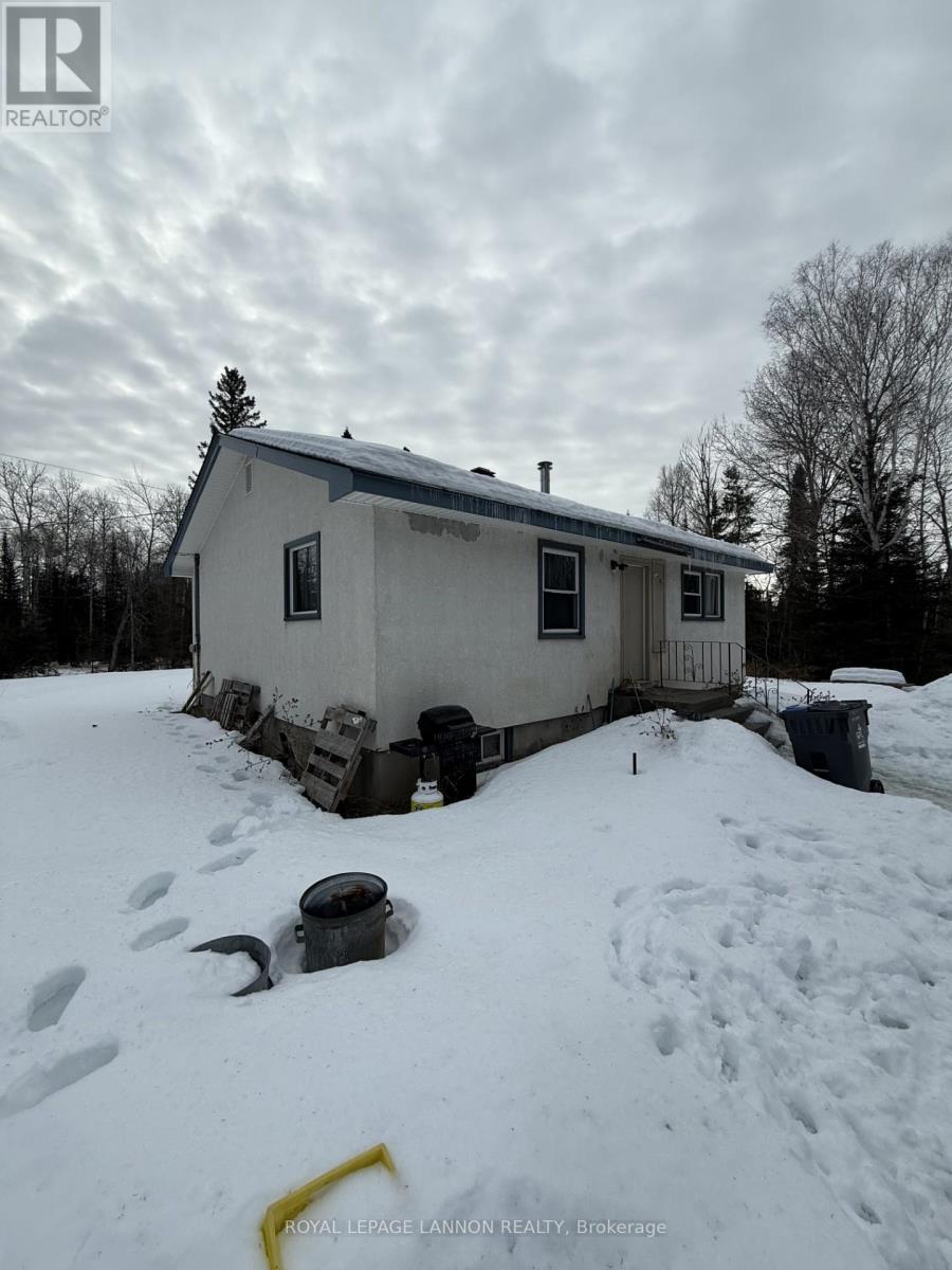 6407 Mapleward Road Property Photo 3