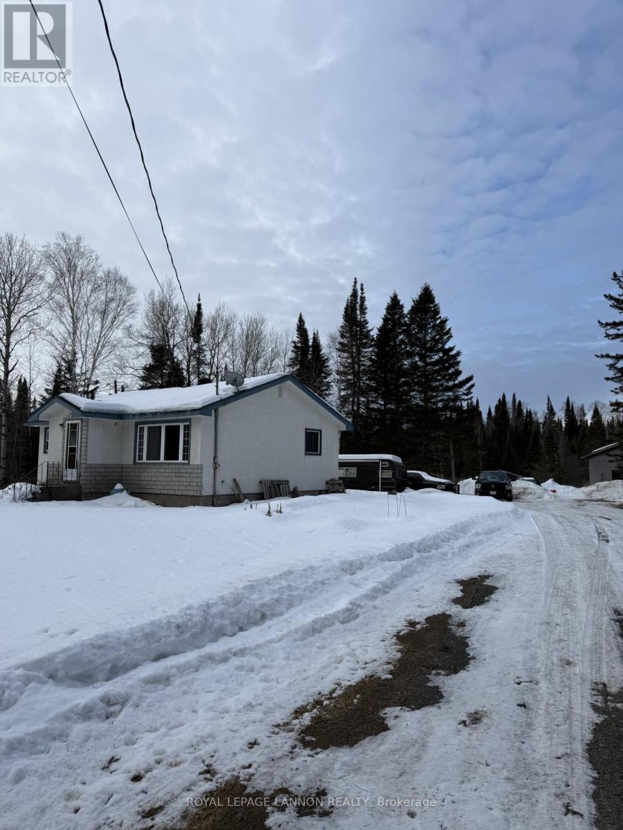 6407 Mapleward Road Property Photo 5