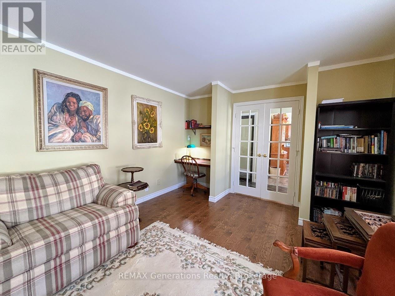 48 Redwing Avenue Property Photo 4