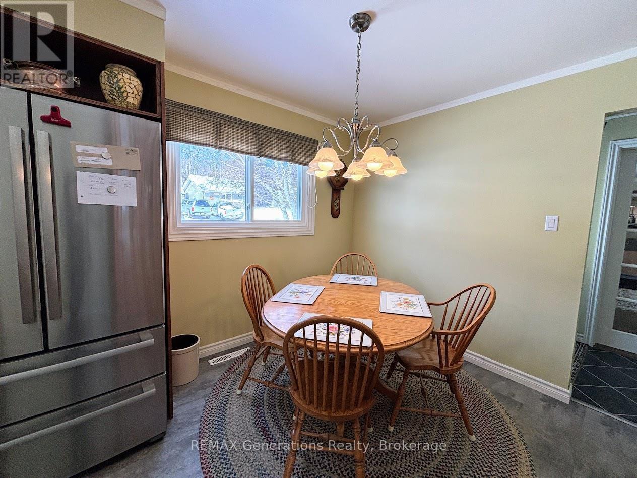 48 Redwing Avenue Property Photo 8
