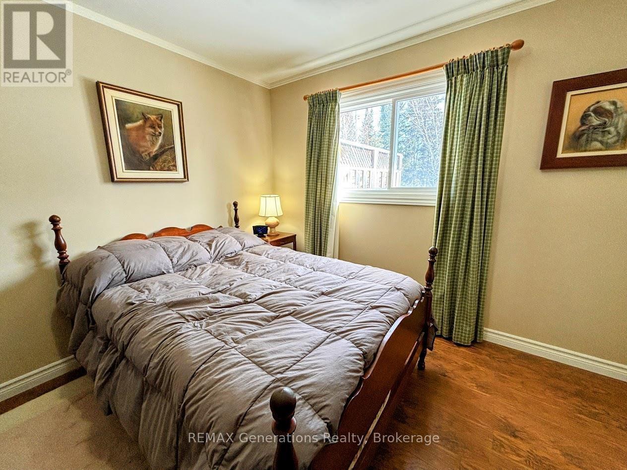 48 Redwing Avenue Property Photo 14