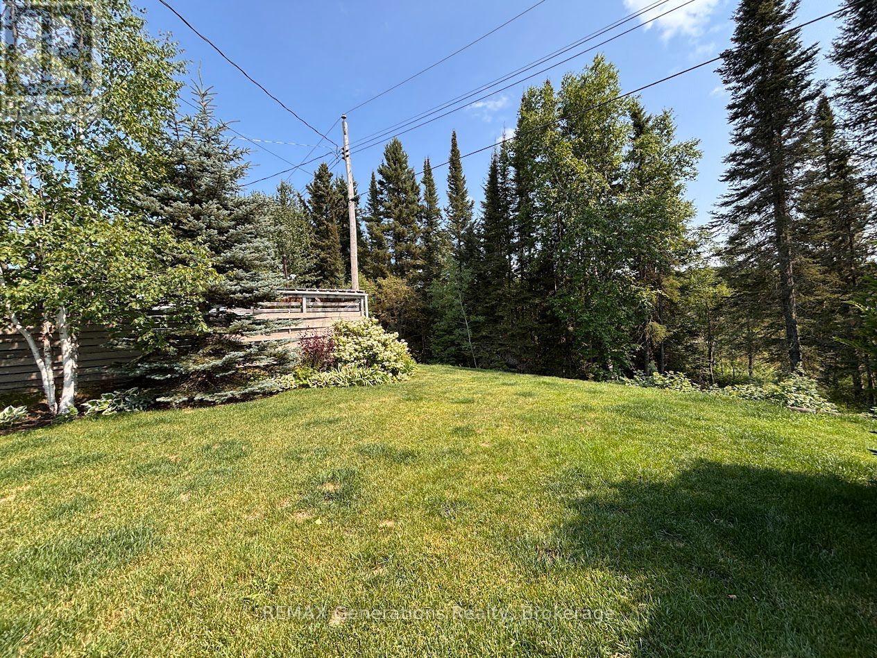 48 Redwing Avenue Property Photo 35