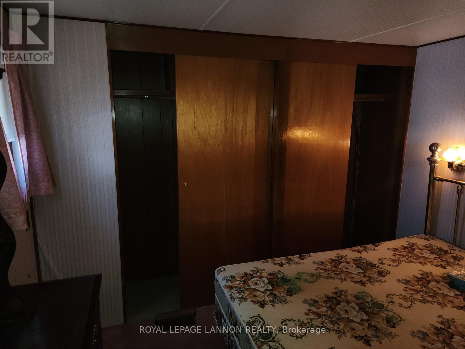 319 Walker Street Property Photo 11