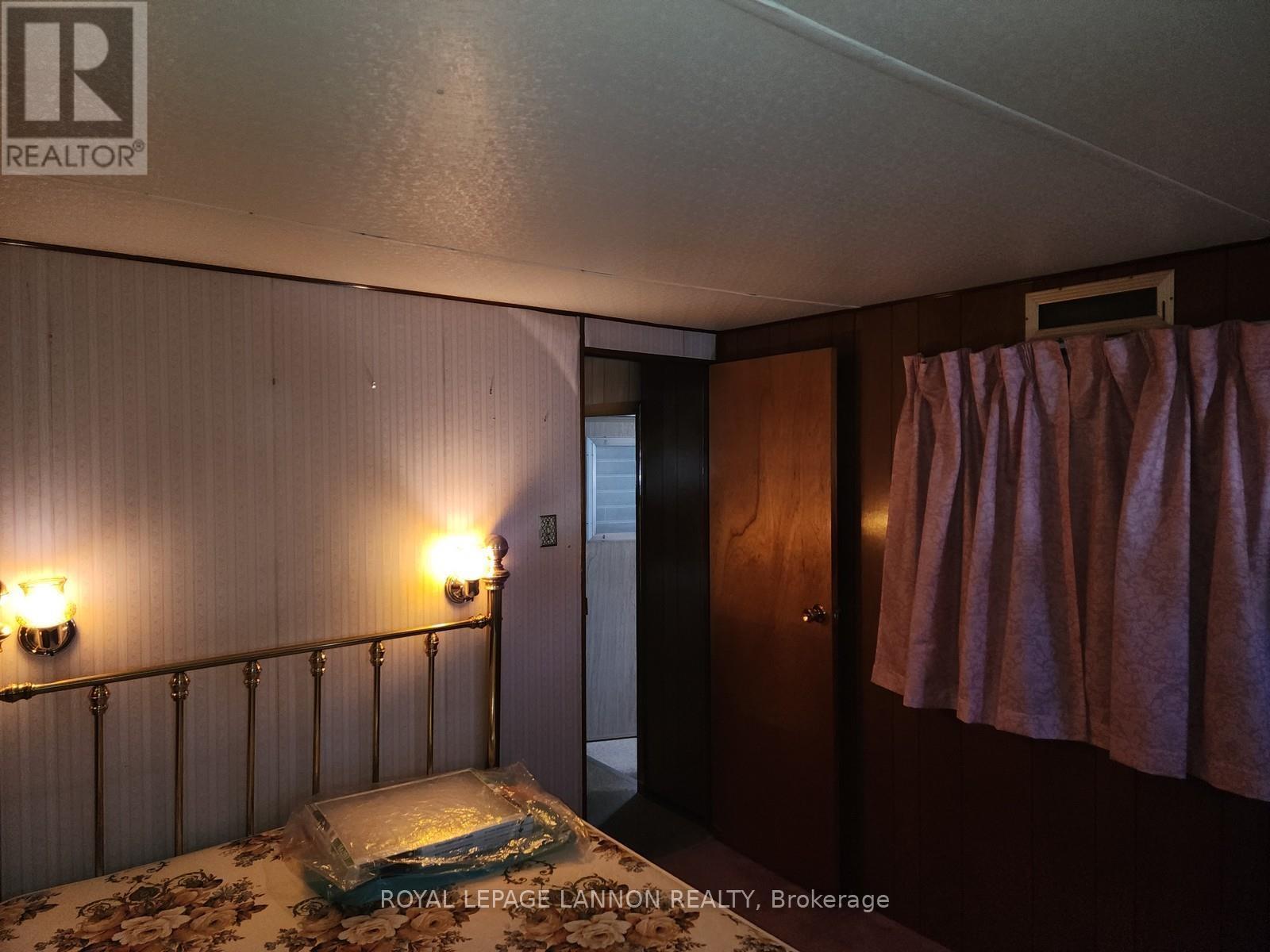 319 Walker Street Property Photo 12