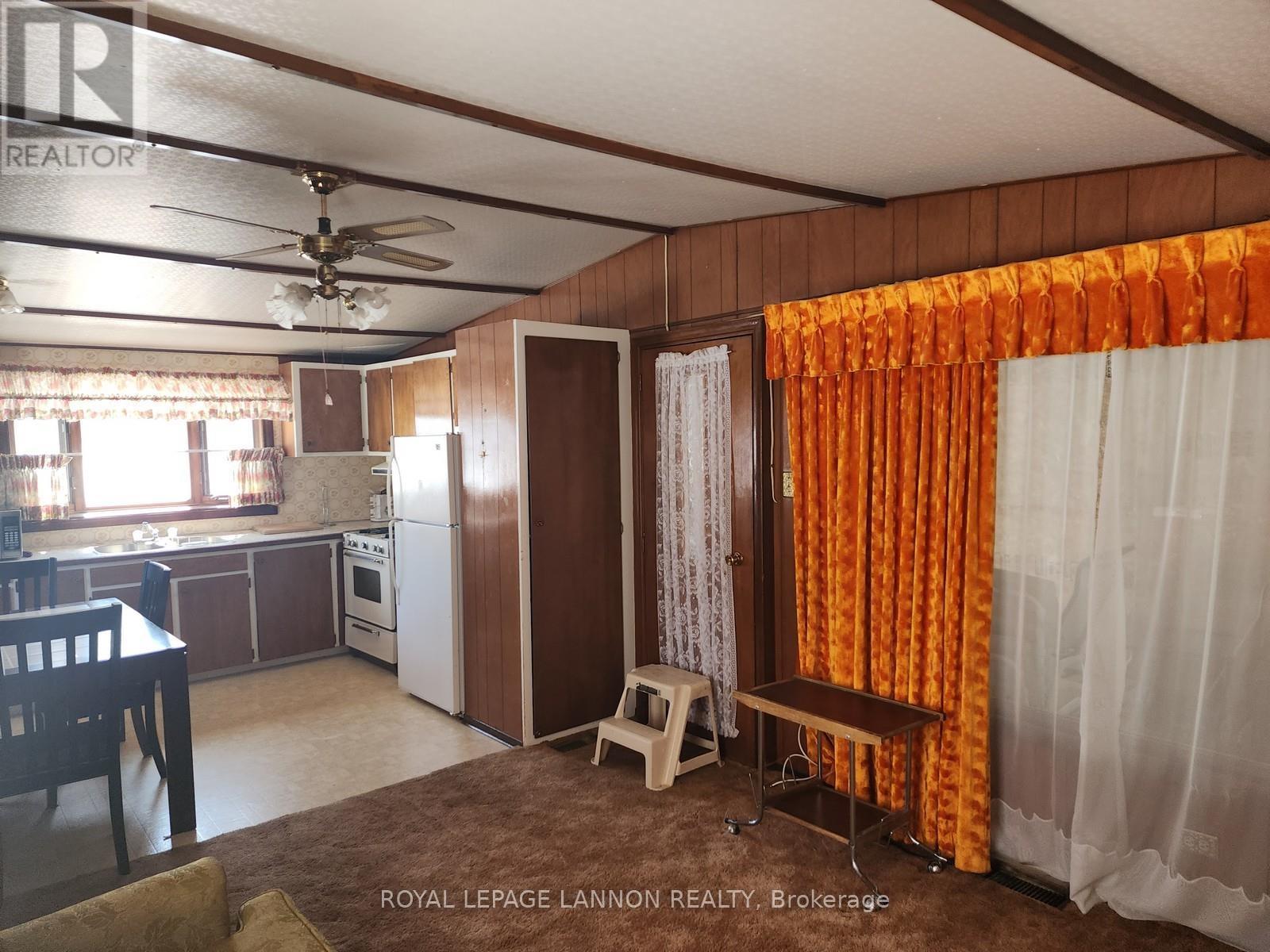 319 Walker Street Property Photo 29