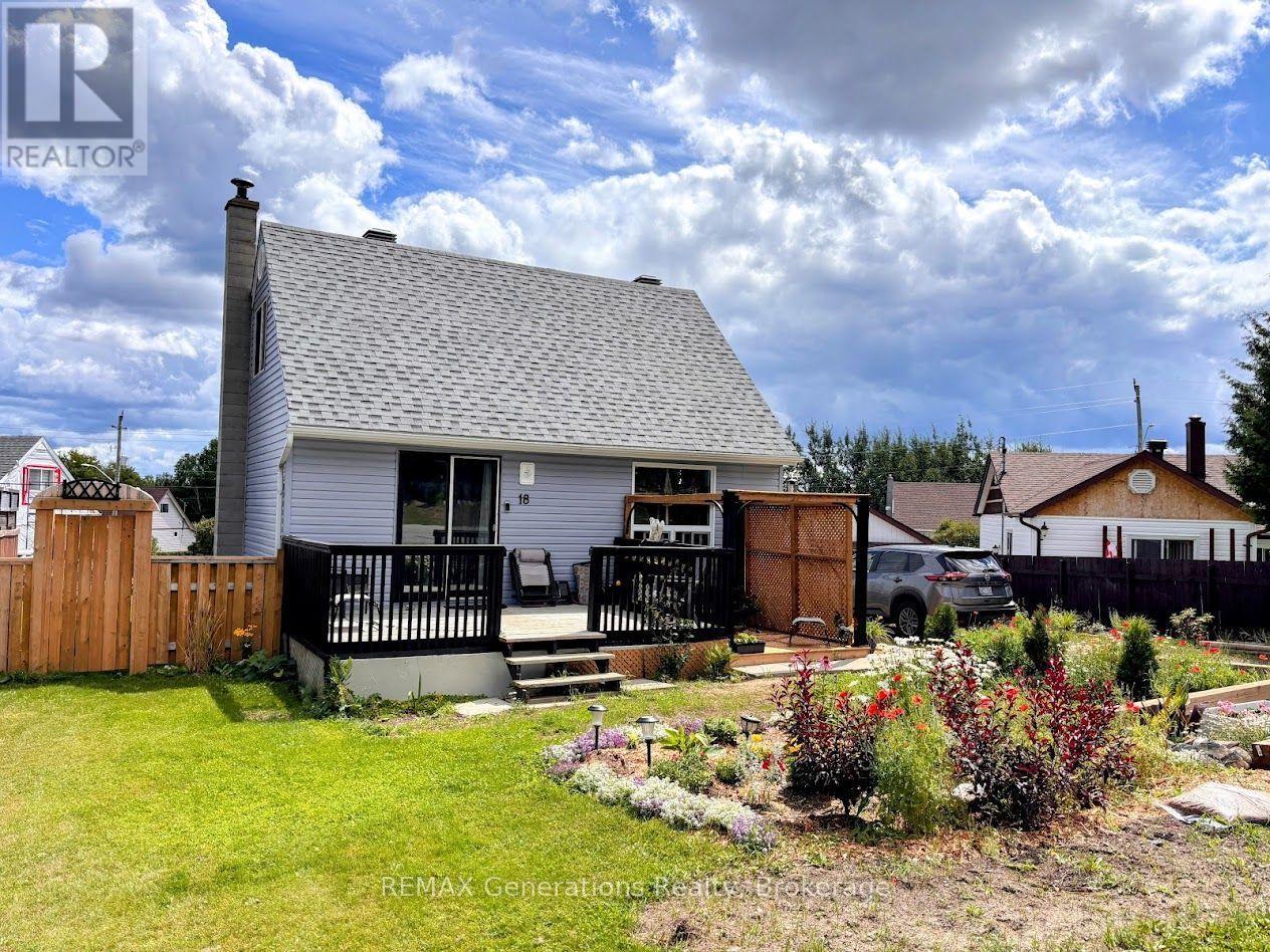 18 Swallow Drive Property Photo 1