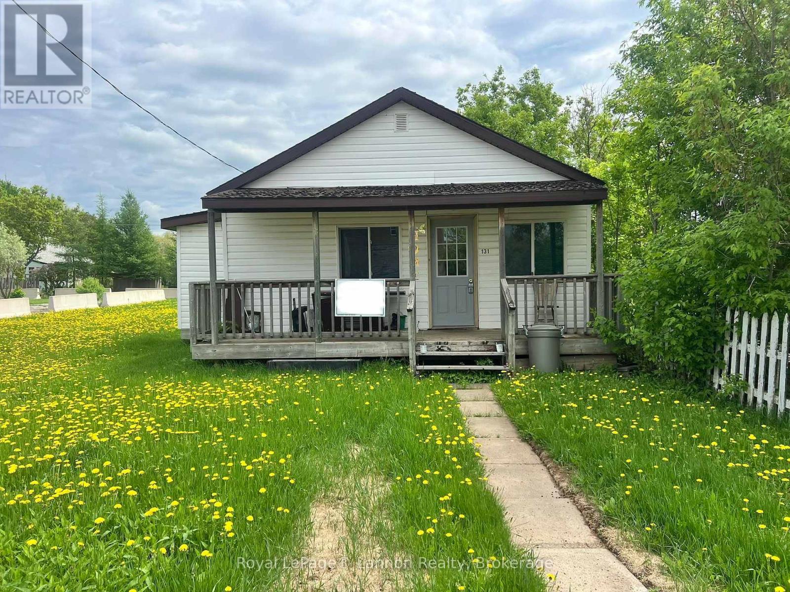 131 Burns Street Property Photo 1