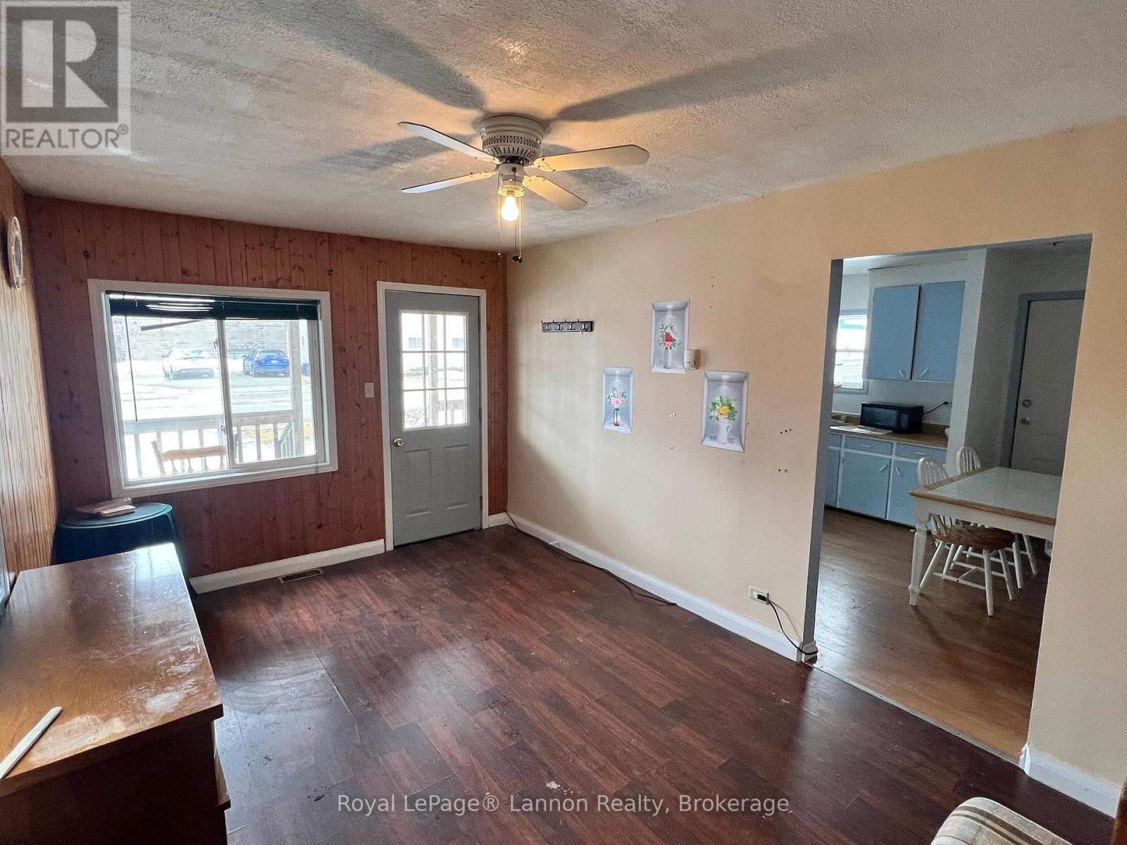 131 Burns Street Property Photo 6