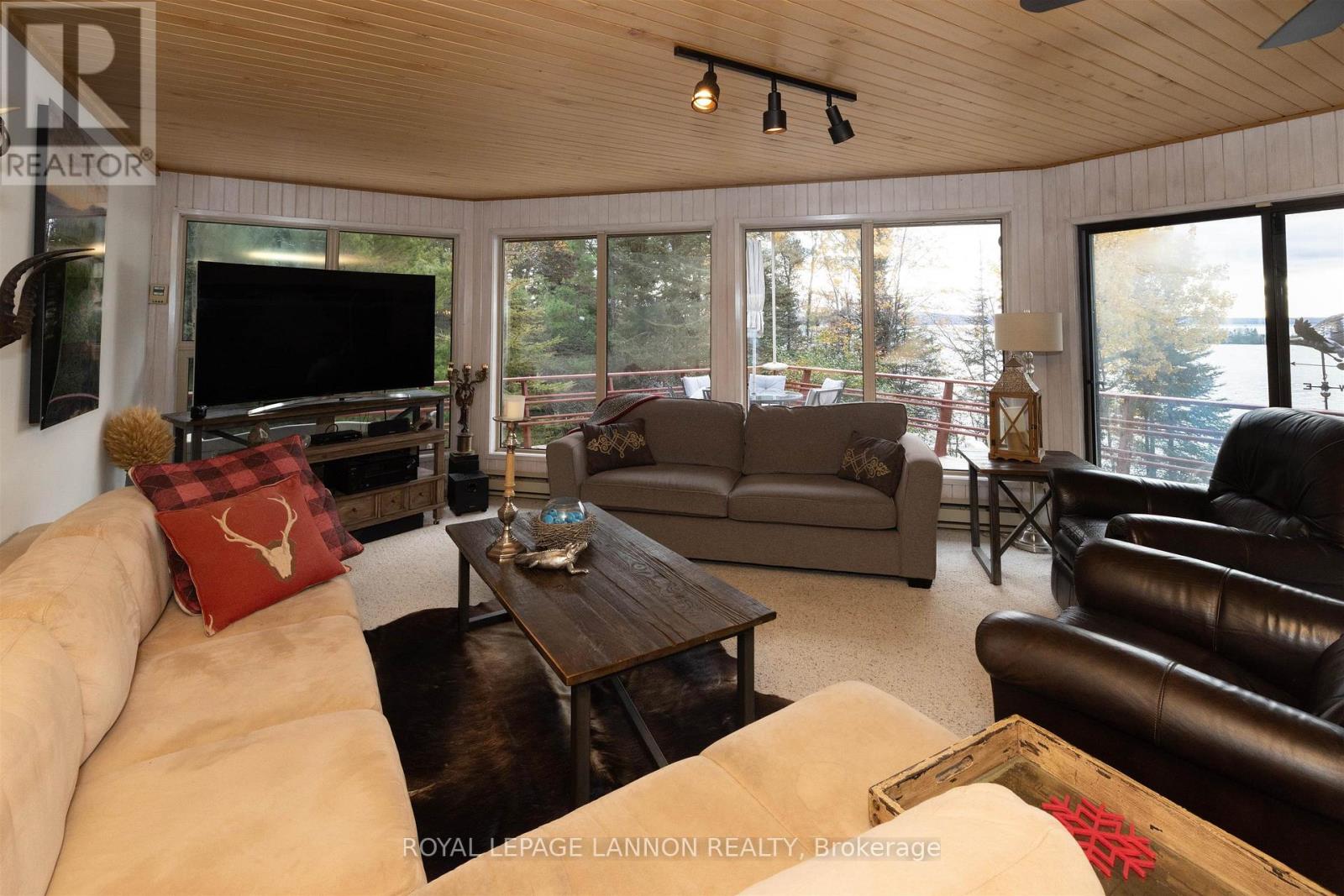 1 Palette Property Photo 11