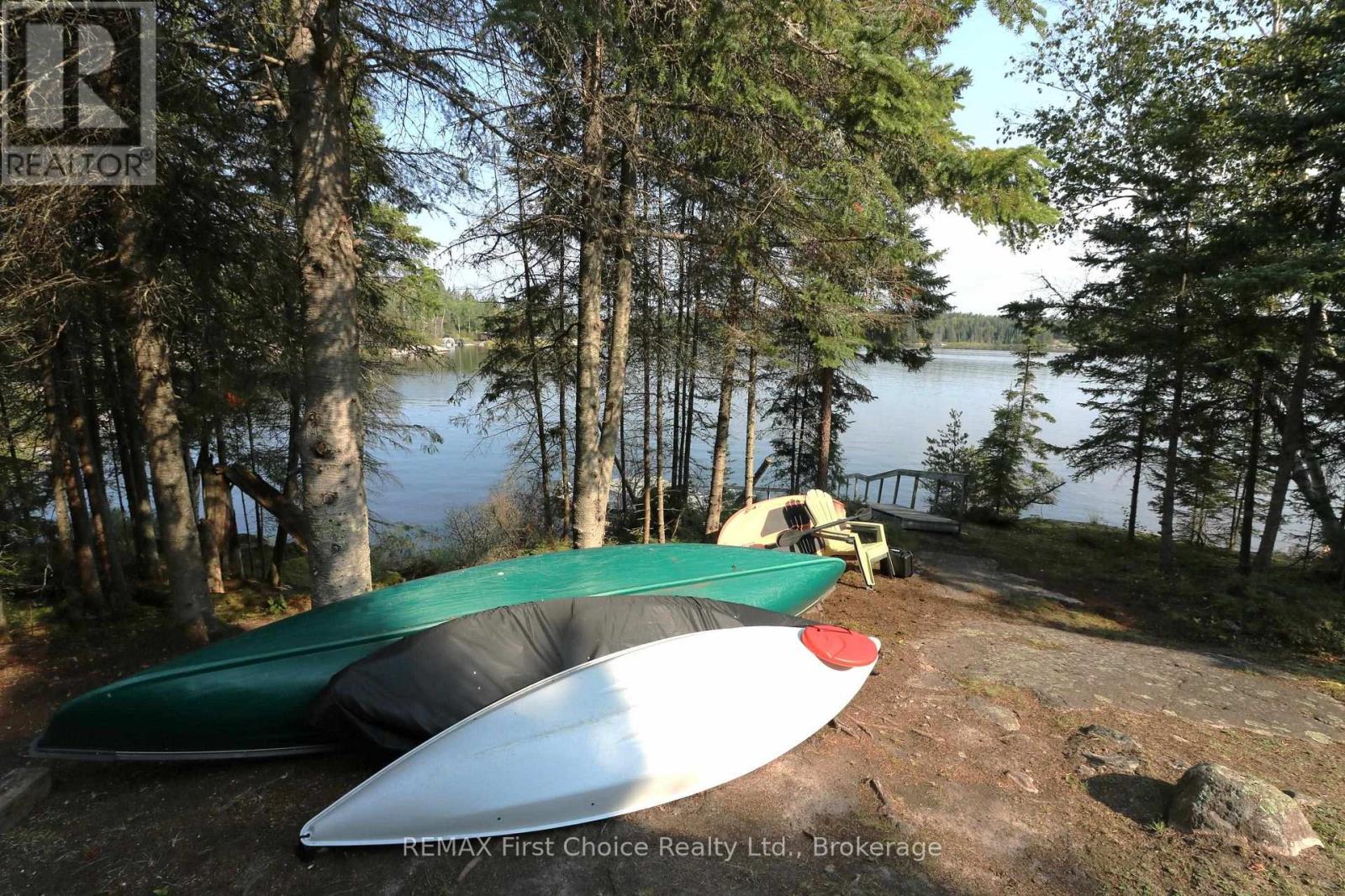 S882 Winnipeg River Property Photo 25