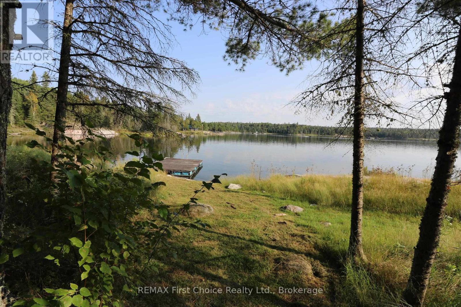 S882 Winnipeg River Property Photo 38