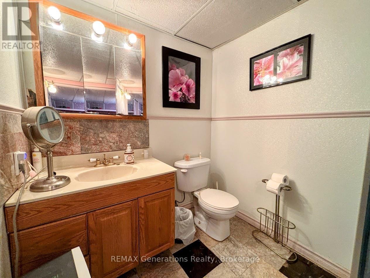 64 Hemlo Drive Property Photo 19