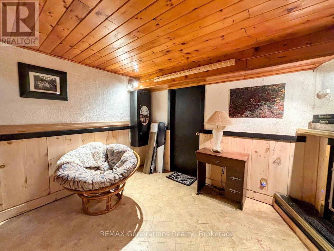 64 Hemlo Drive Property Photo 23