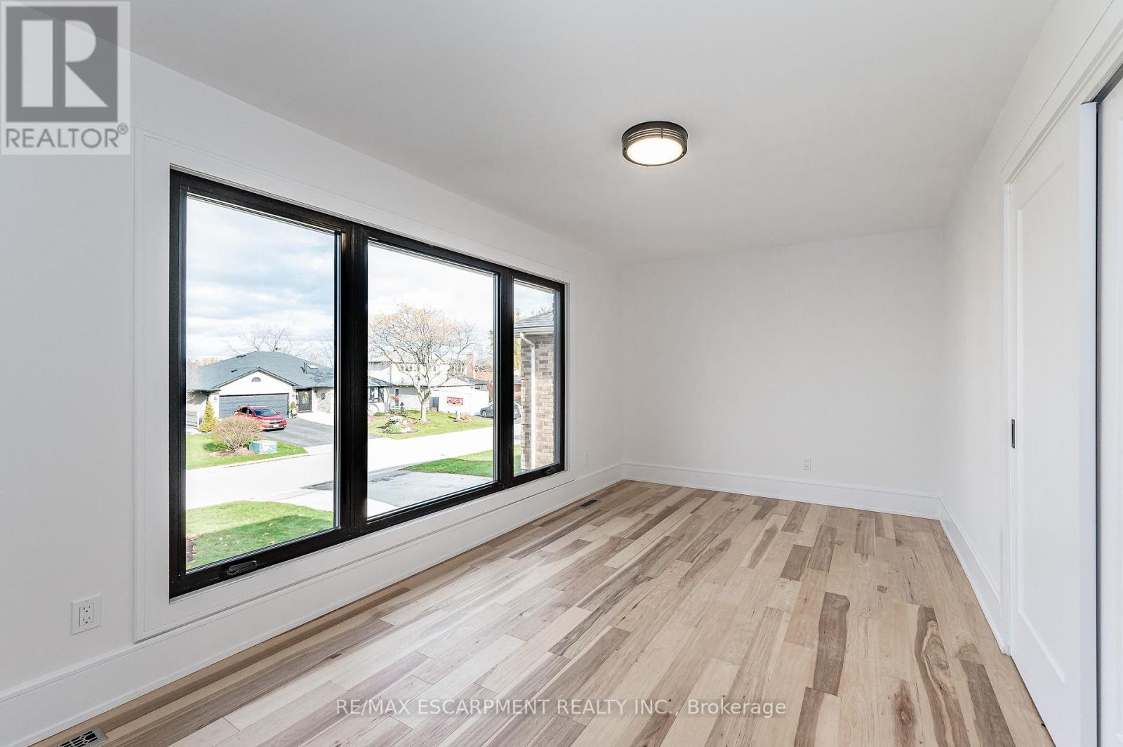 175 Bluebell Crescent Property Photo 24