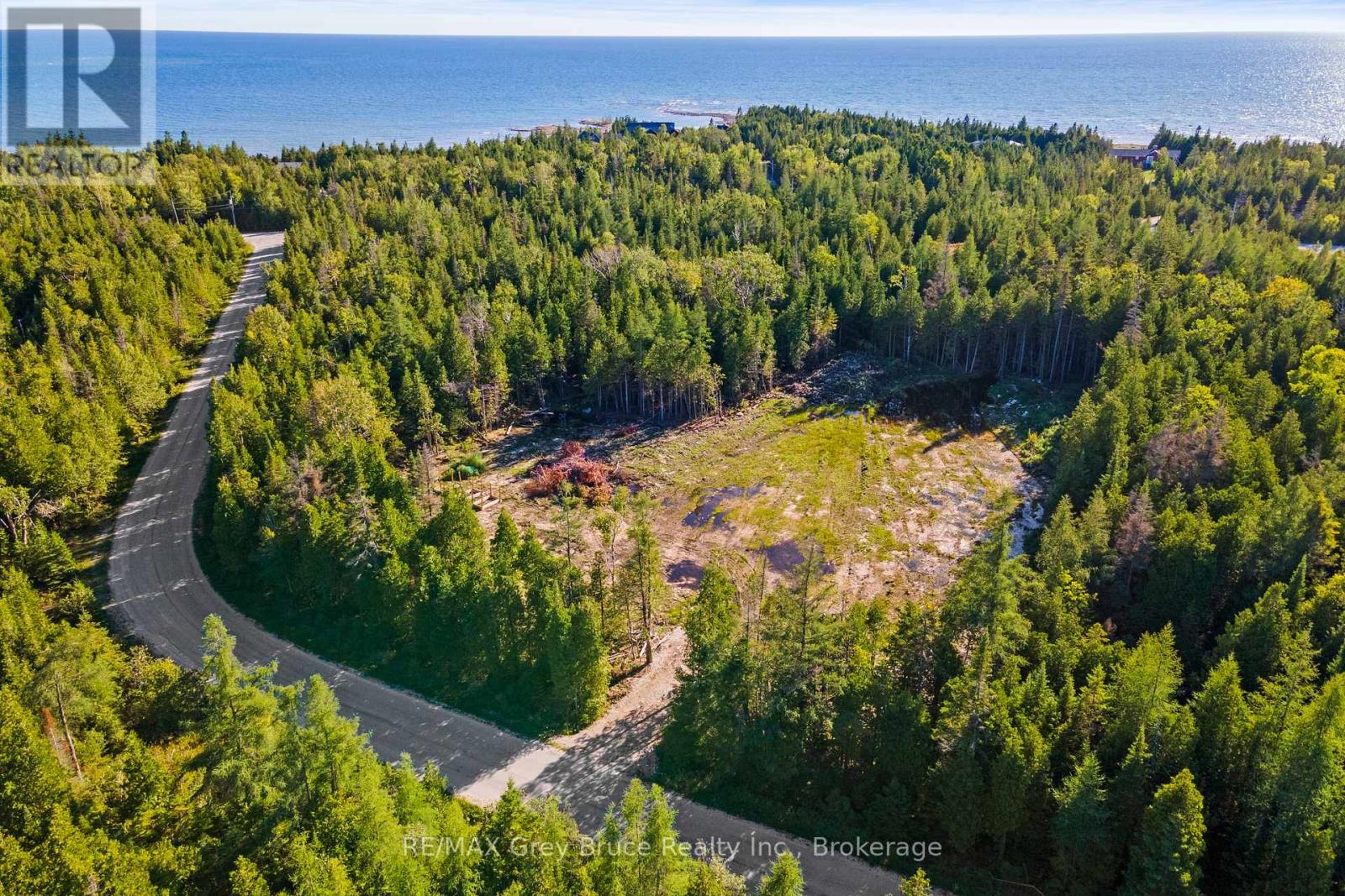 30 Huron Park Road Property Photo 15