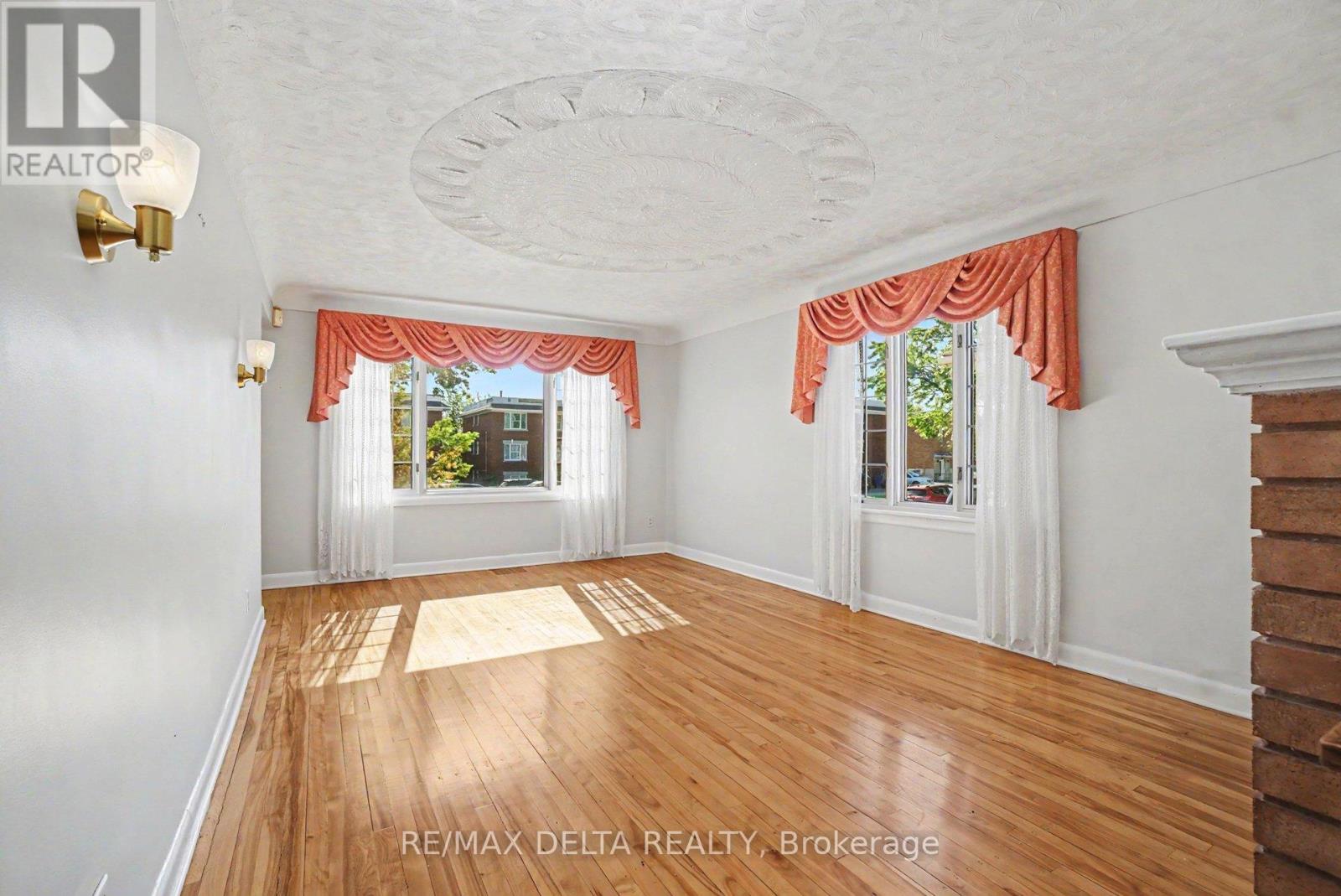 352 Lacasse Avenue Property Photo 6