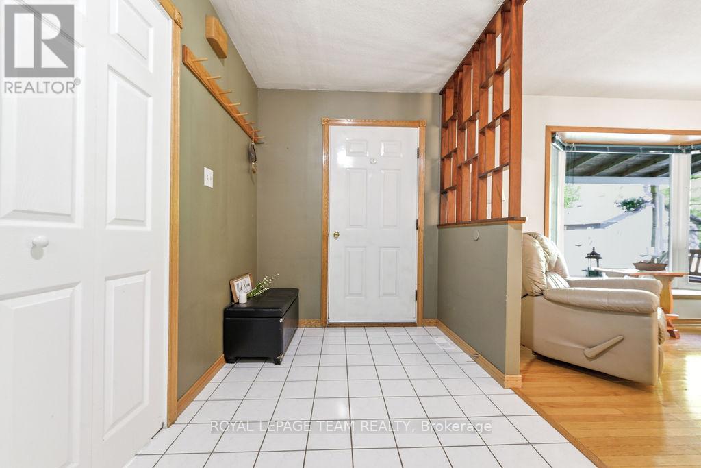 7 Simmons Drive Property Photo 9