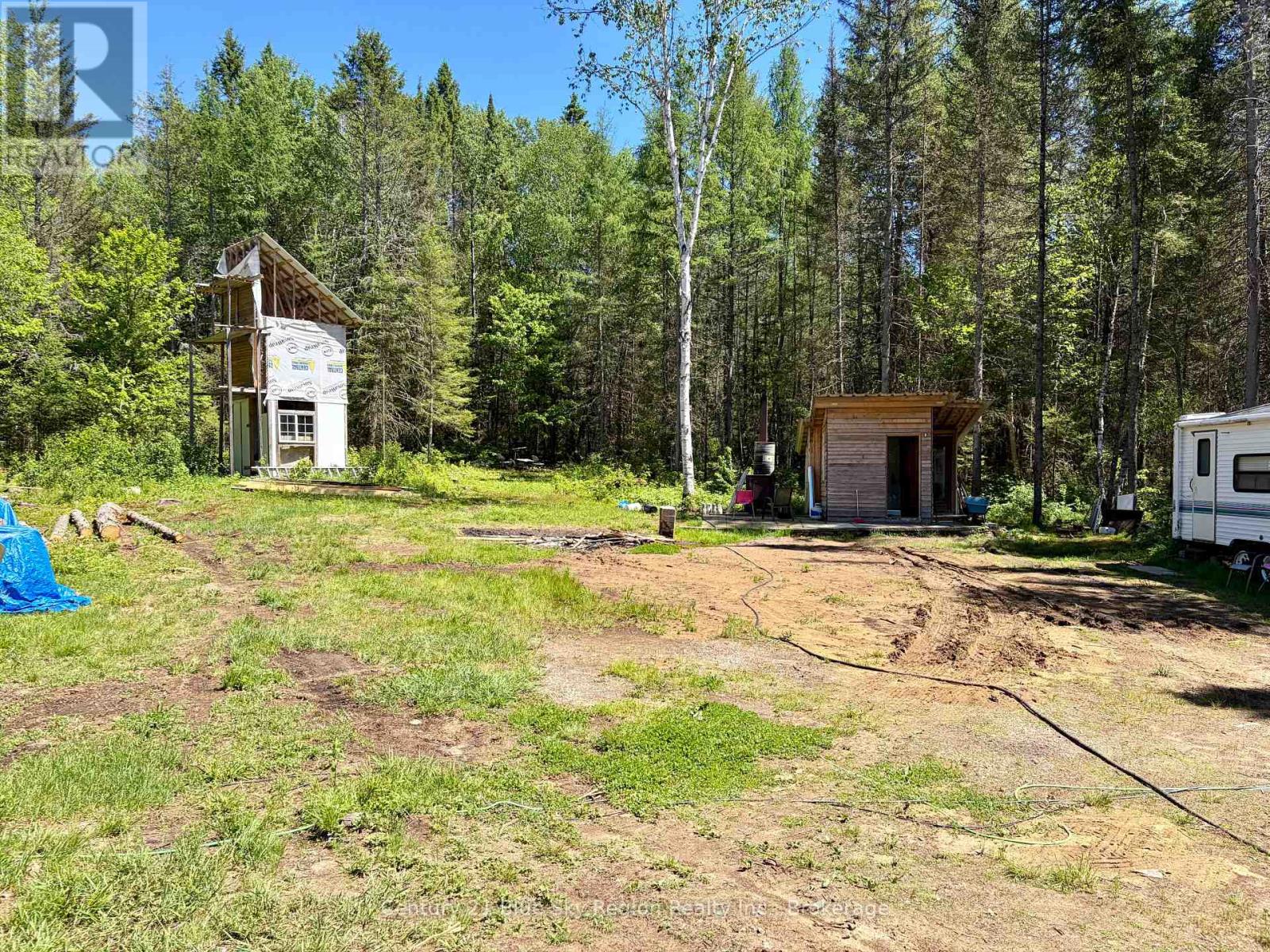 324 Proudfoot Road N Property Photo 20