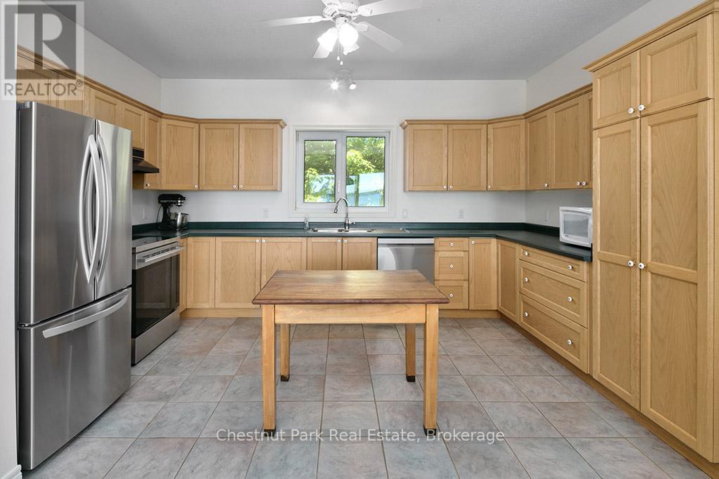 189 Point Road Property Photo 24