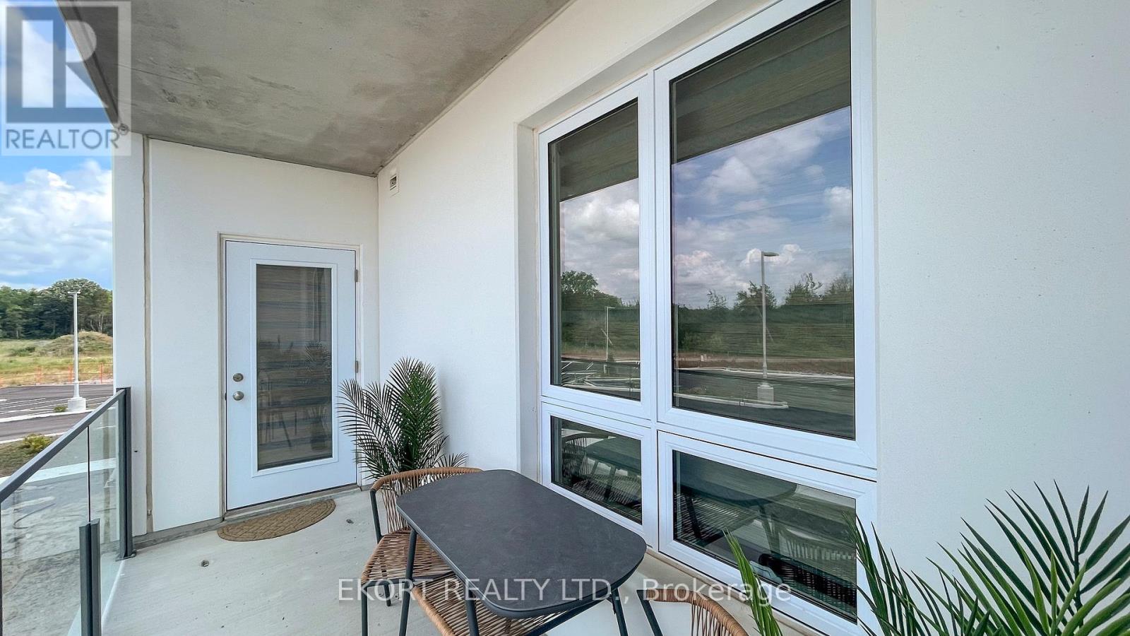 203 - 156a Wims Way Property Photo 23