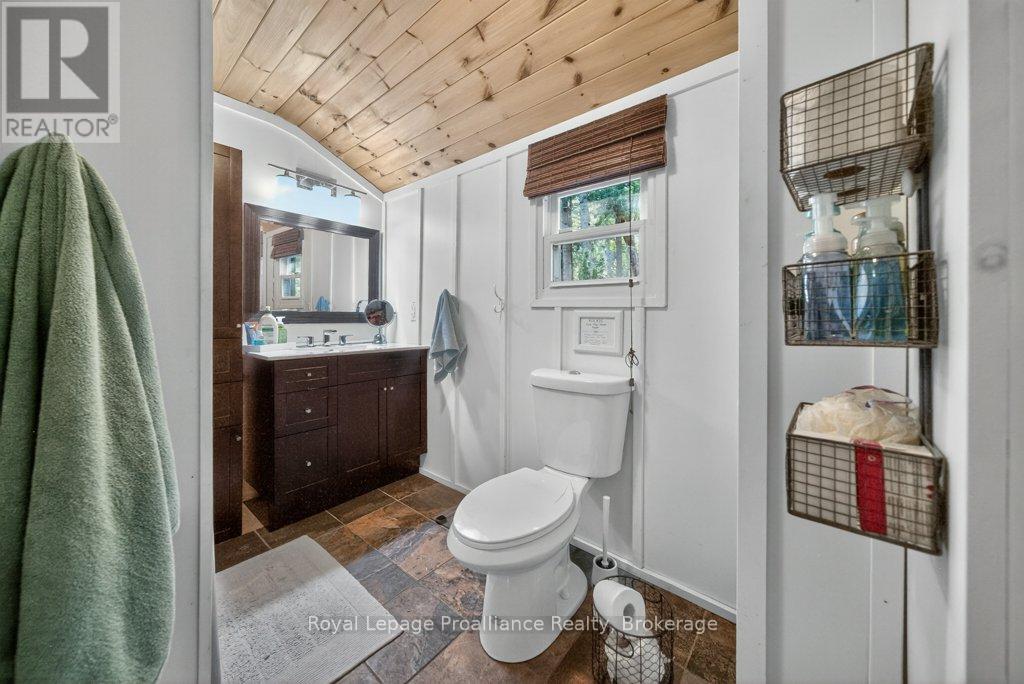 17833 Highway 41 Property Photo 26