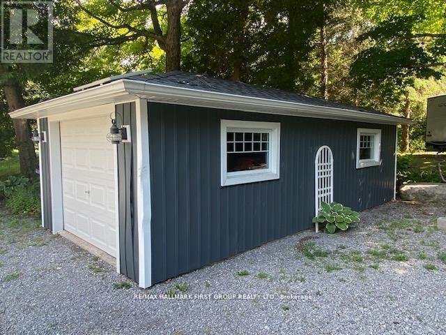 94 Everett Road Property Photo 14