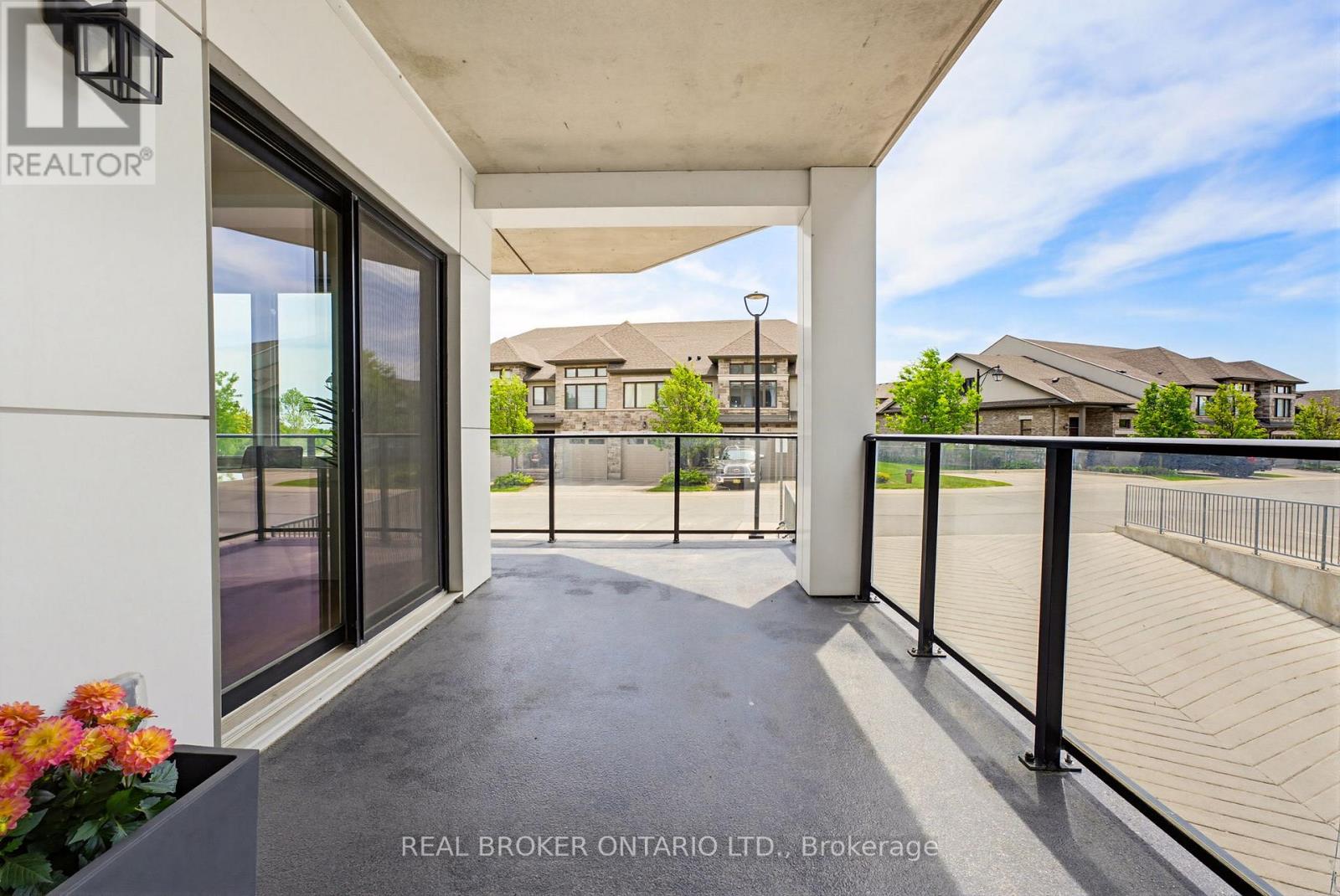 102 - 247 Grey Silo Road Property Photo 25