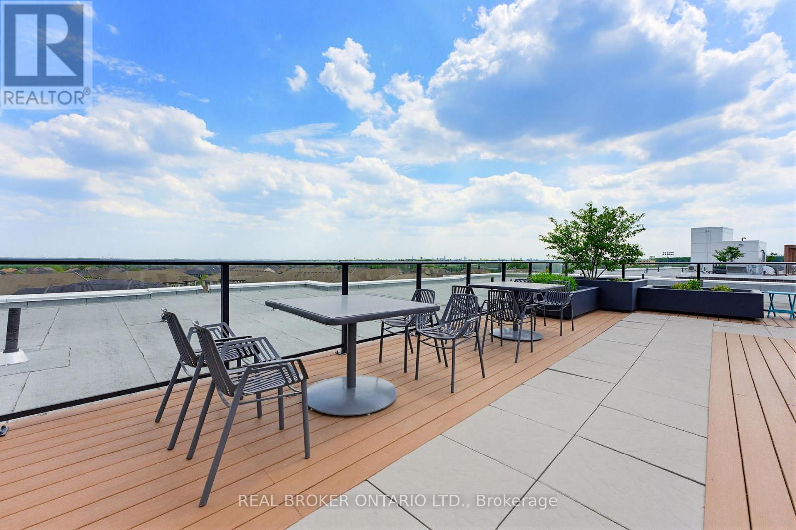 102 - 247 Grey Silo Road Property Photo 27