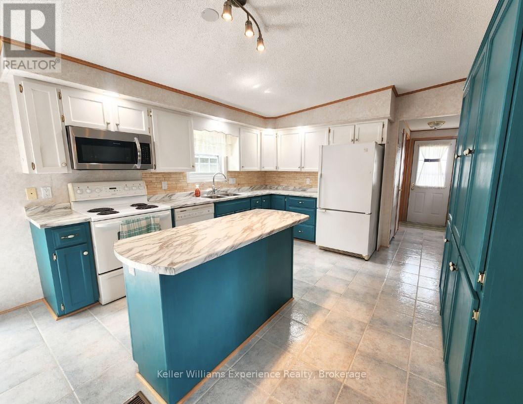 J-24 - 6512 Minto Line 12 Property Photo 2