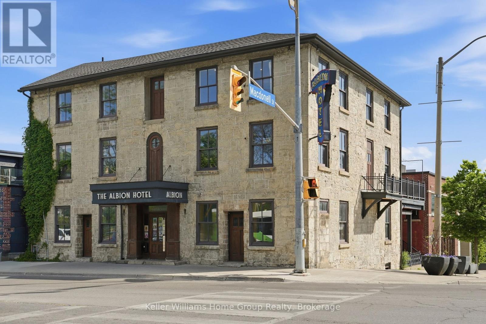 A - 49 NORFOLK STREET Property Photo 1