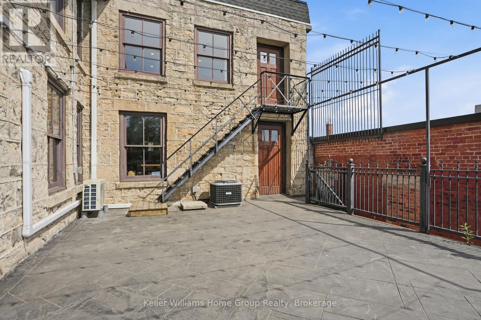 B - 49 Norfolk Street Property Photo 15