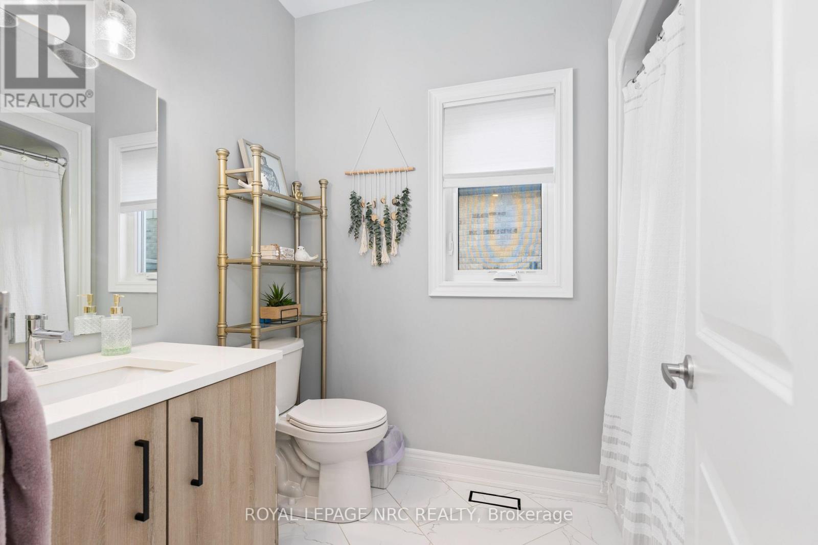 2895 Arrowsmith Court Property Photo 43