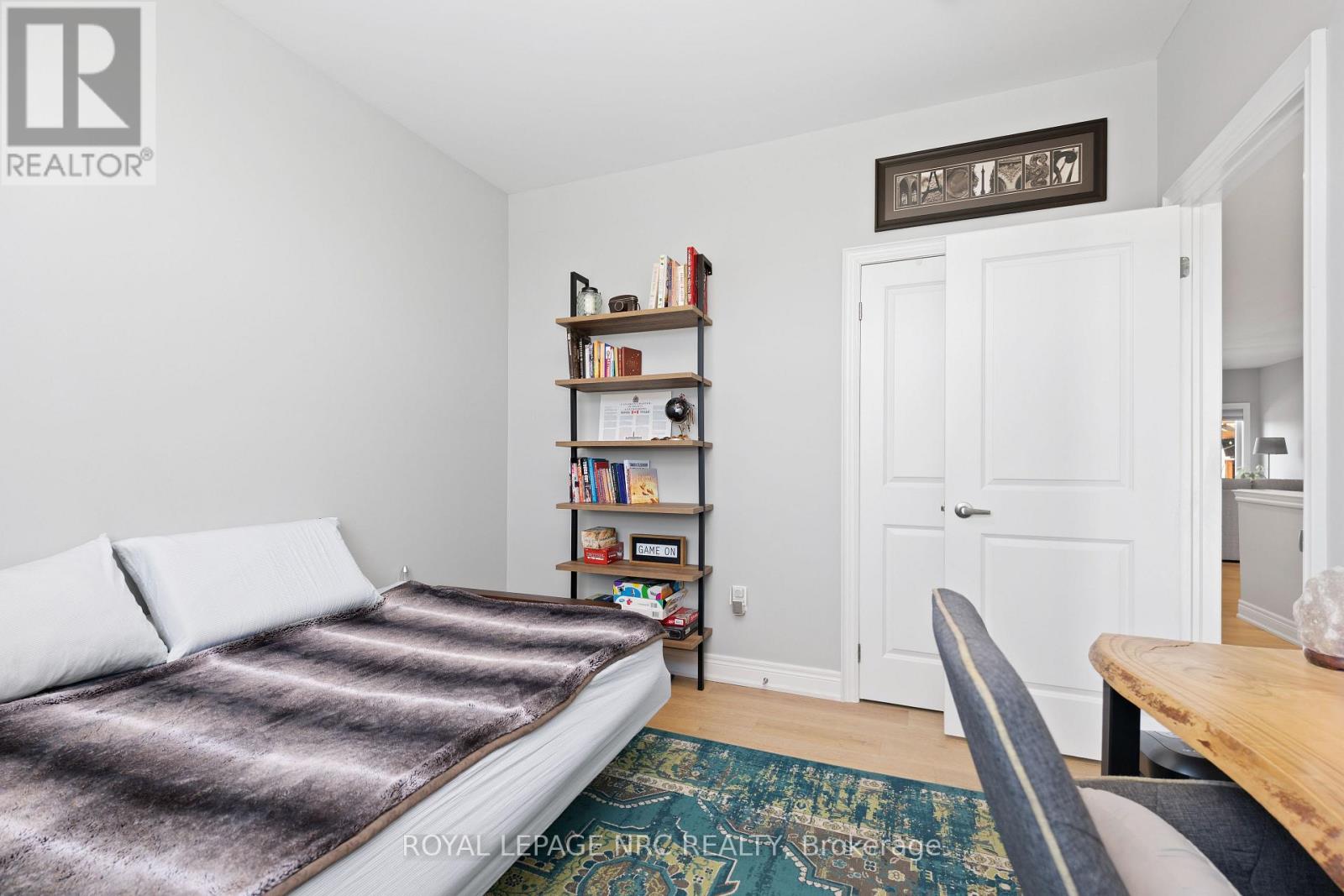 2895 Arrowsmith Court Property Photo 44