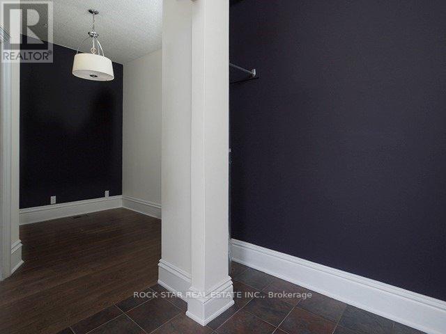 111 Ainslie Street N Property Photo 3