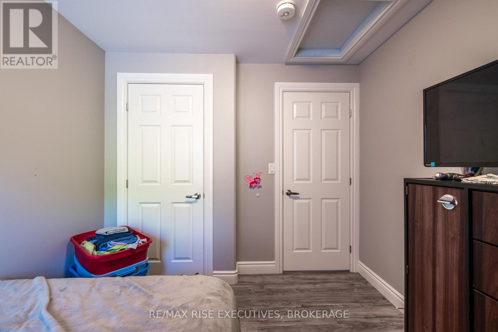 120 Yonge Street Property Photo 26