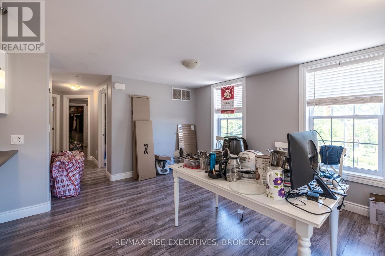 120 Yonge Street Property Photo 35