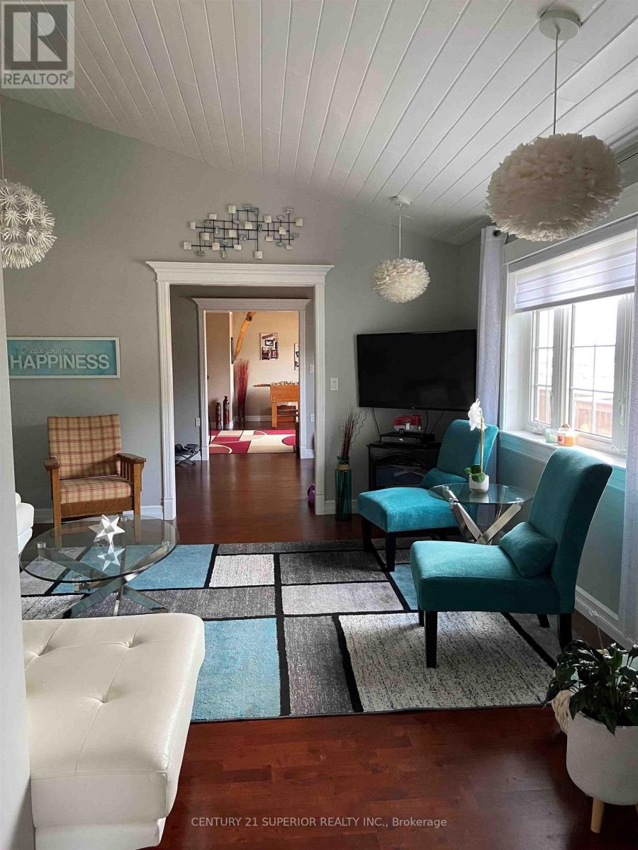 110 Peninsula Road Property Photo 4