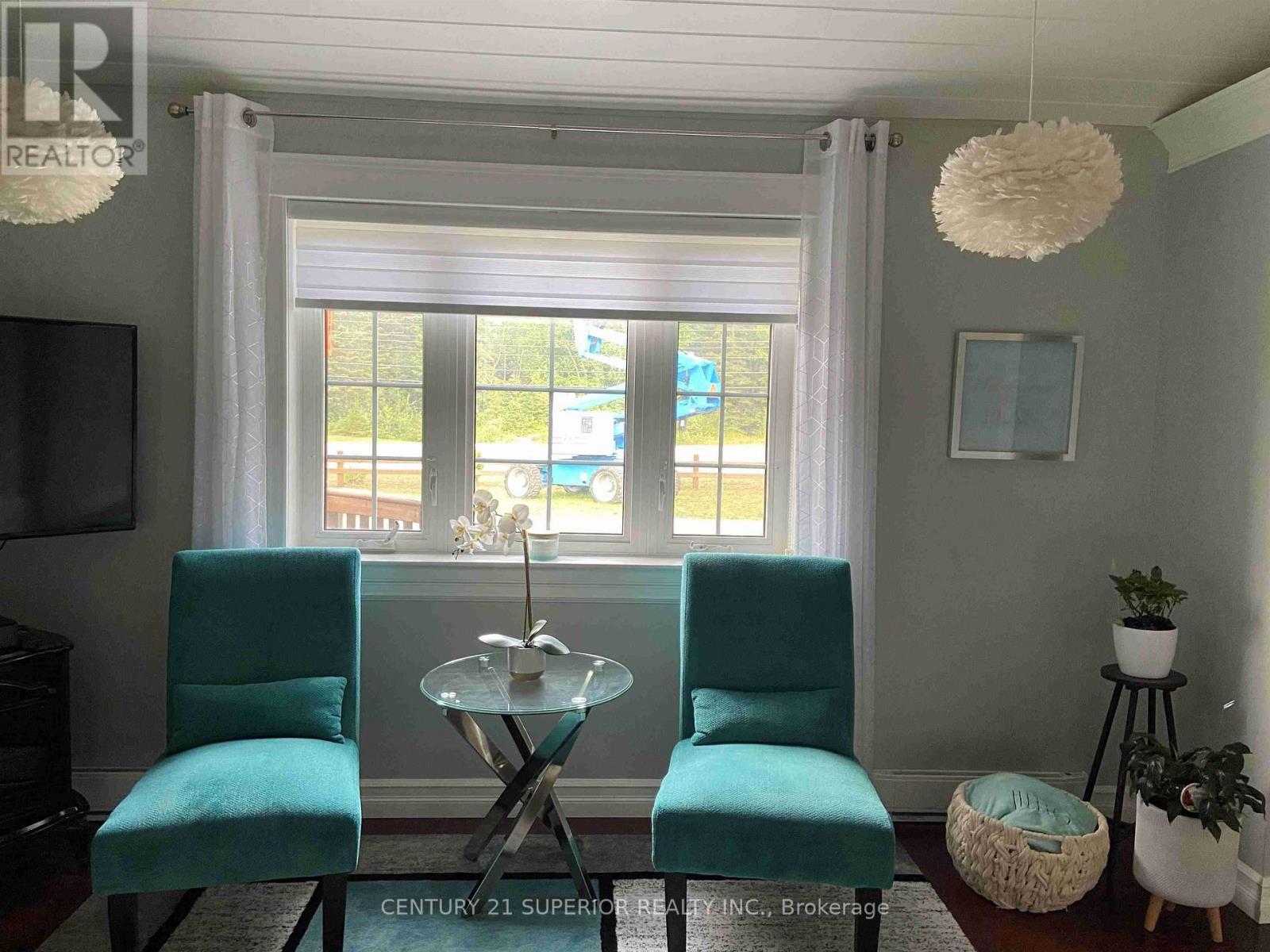 110 Peninsula Road Property Photo 5