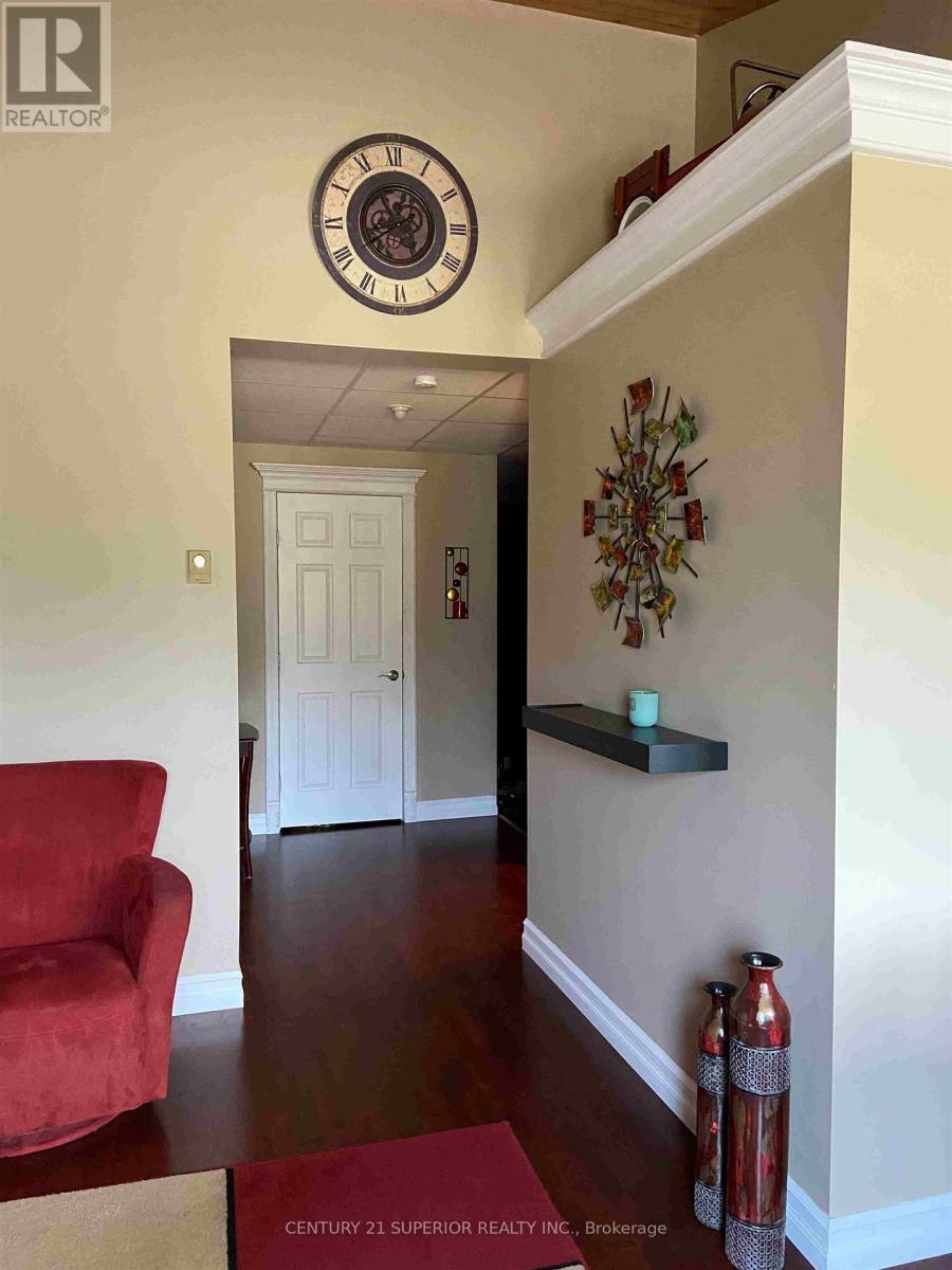 110 Peninsula Road Property Photo 8