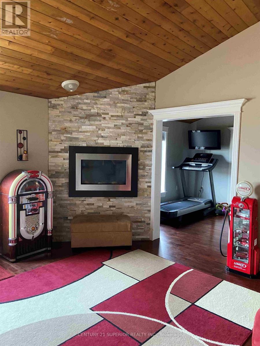 110 Peninsula Road Property Photo 17