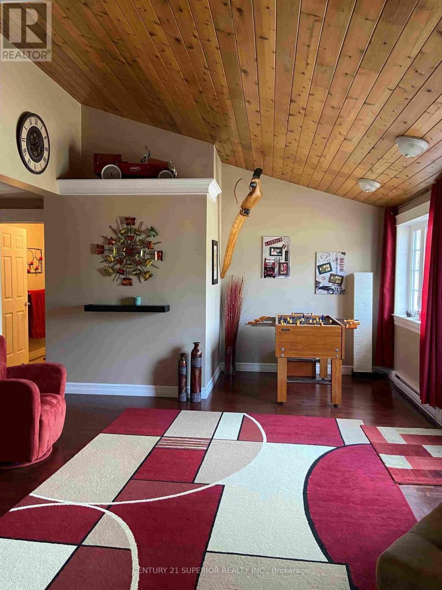 110 Peninsula Road Property Photo 18