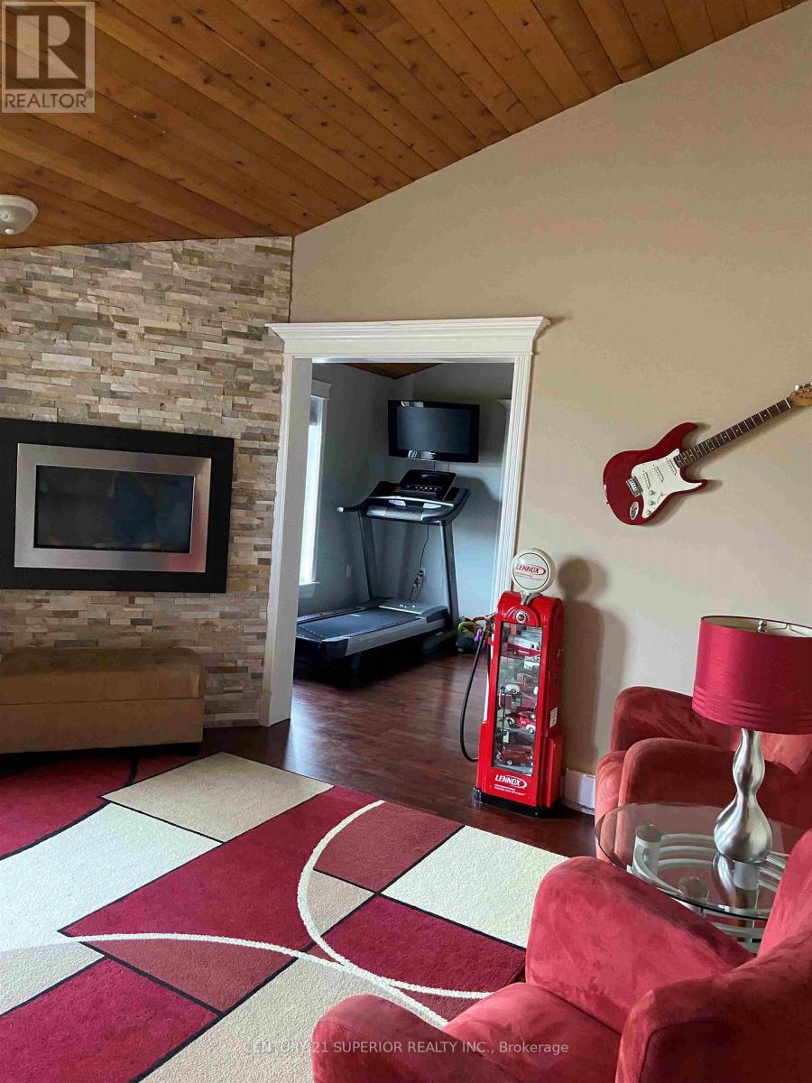 110 Peninsula Road Property Photo 19