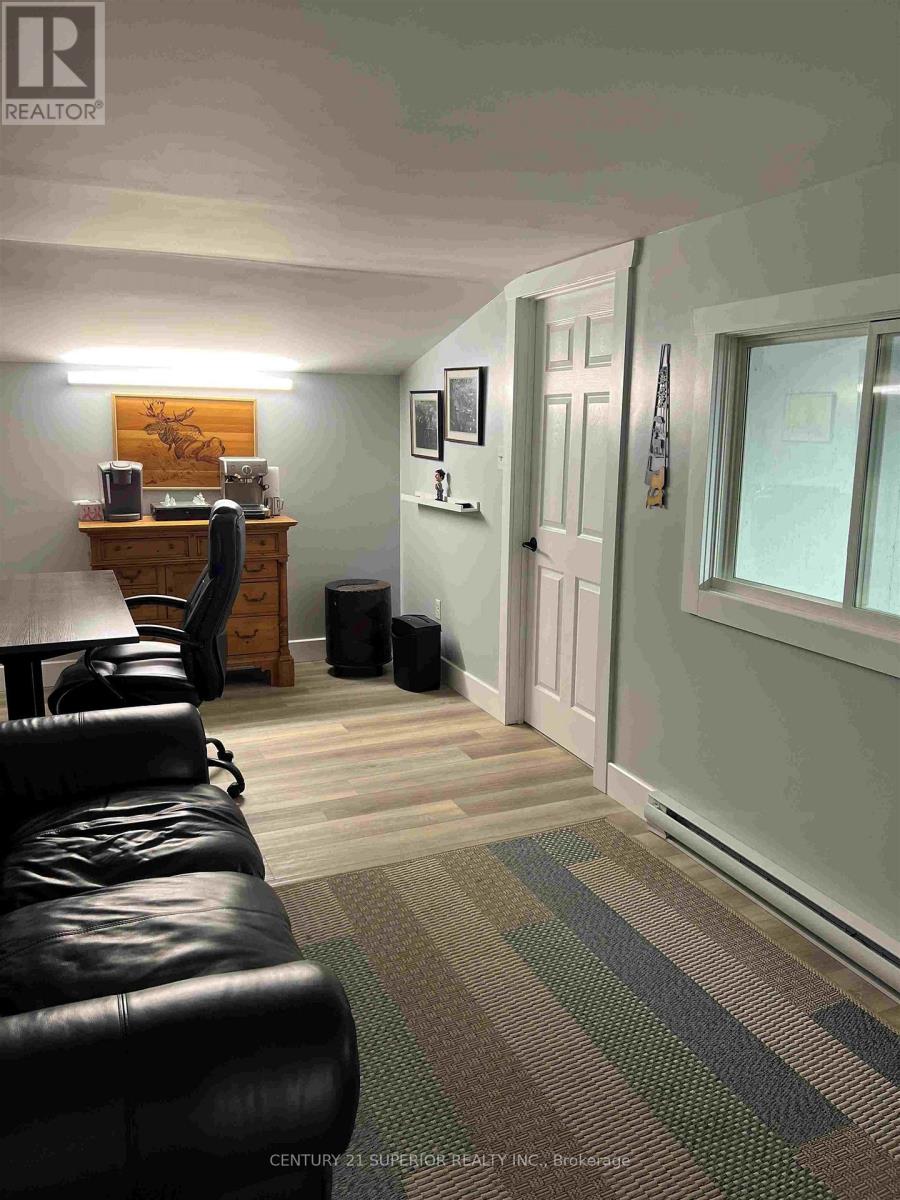 110 Peninsula Road Property Photo 28