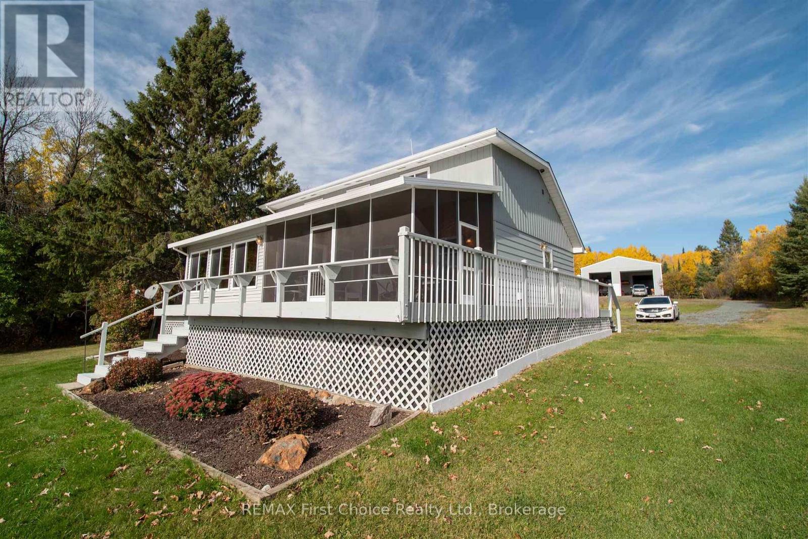 20 Dubois Road N Property Photo 1