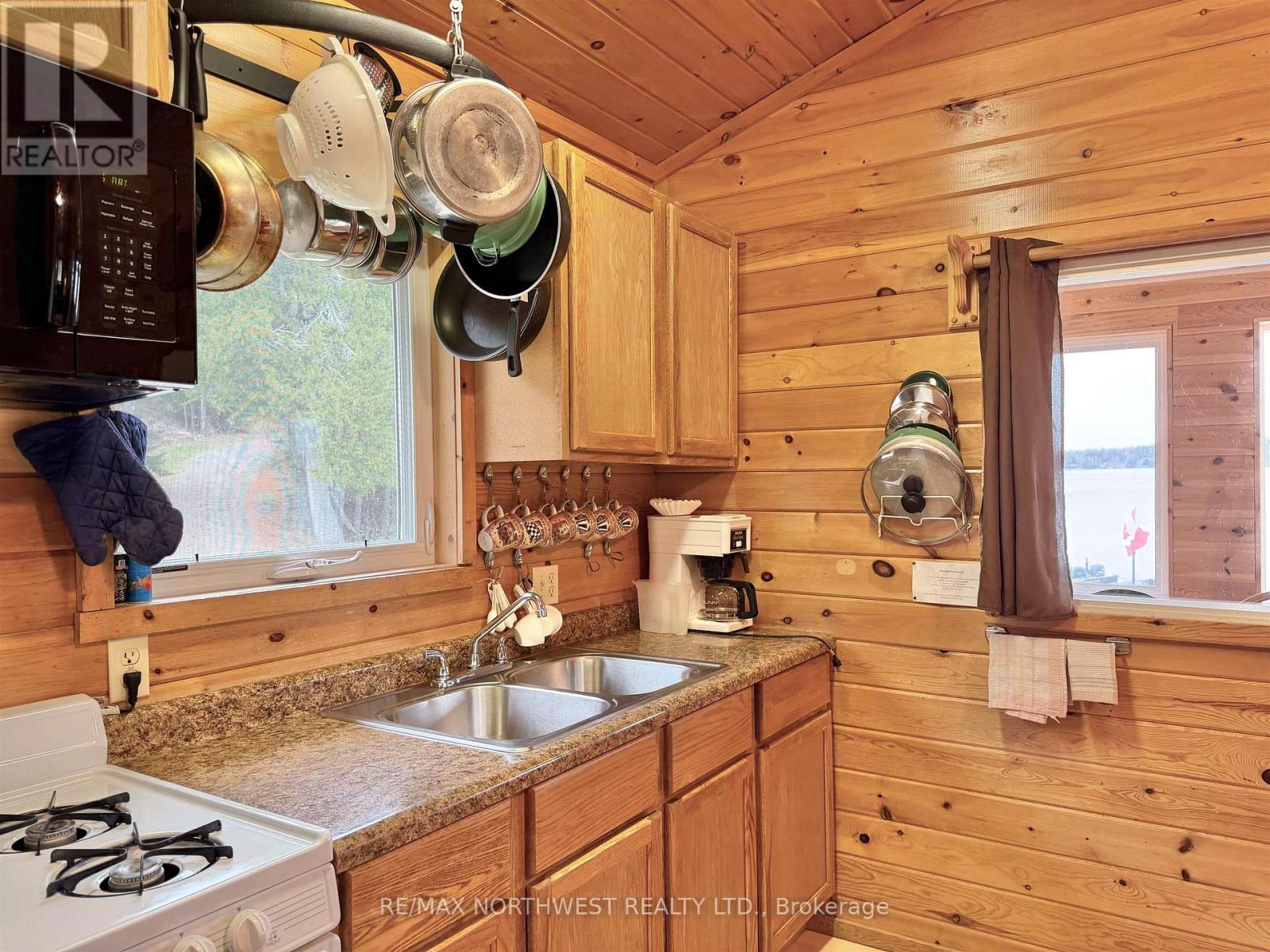 D550 Dam Road Property Photo 37